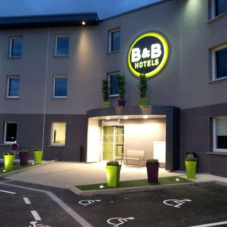 B&B Hotel Clermont-Ferrand Nord Riom Exterior photo